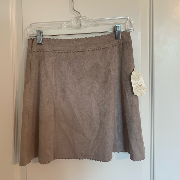 Altar’D State Taupe velvet skirt - Picture 3 of 5